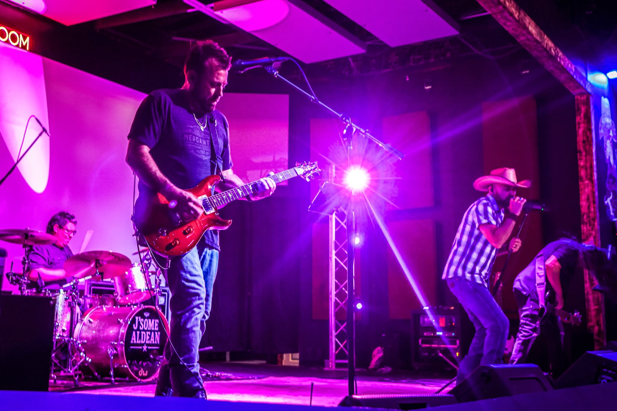 J’Some Aldean Jason Aldean tribute performing at TwisterFest